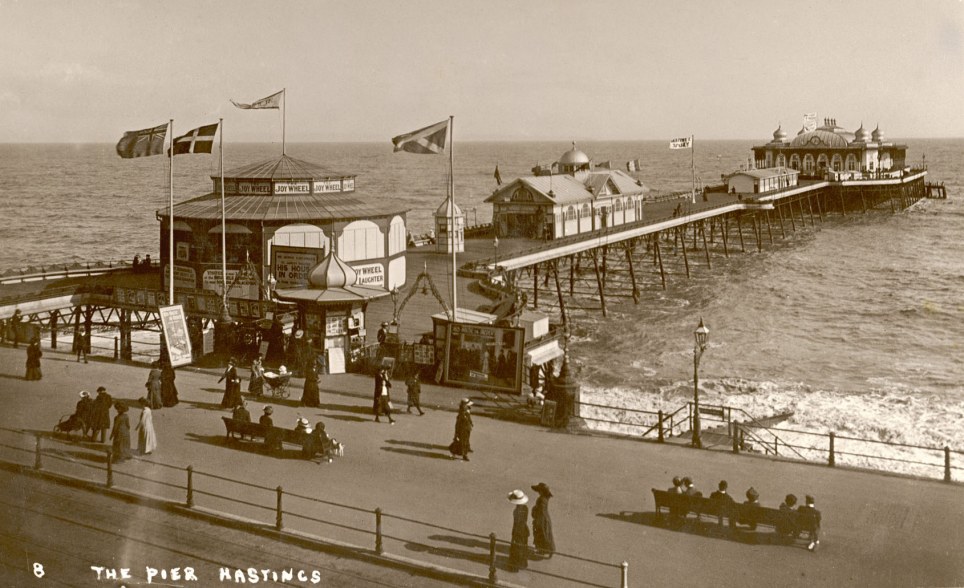 Hastings Pier 1912